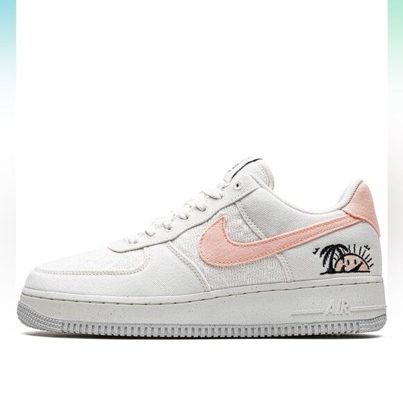 Nike Shoes - Like new Nike Women's Air Force 1 low Basketball Shoe, Sail/Arctic Orange 8.5